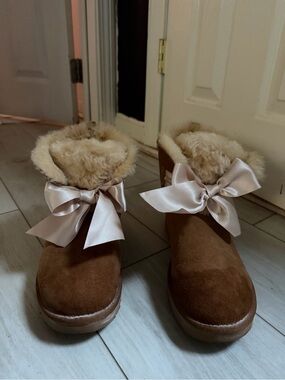 UGG Chestnut Gita Bow Suede Fur-Lined Slipper Boots with Satin Bow